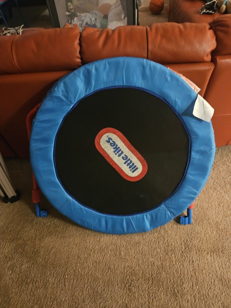 Trampoline