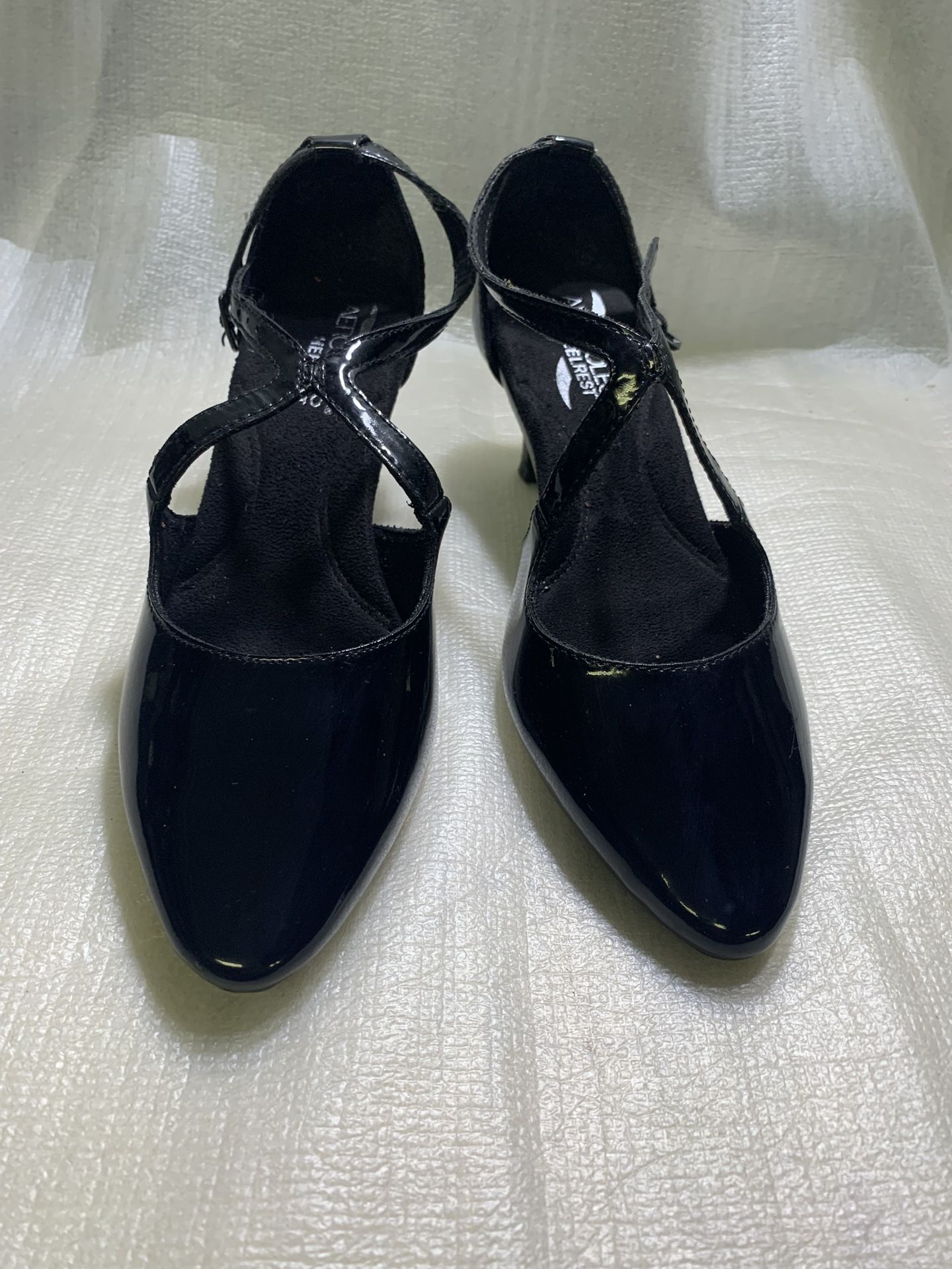 Aerosoles HeelRest Black Patent Leather Heels Women’s Size 6 Strappy Comfort Dress Shoes
