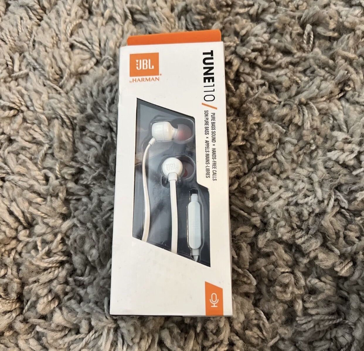 JBL TUNE 110 Harman In-Ear Wired Headphones with One-Button Remote - White New earphones Wired headphones cords earbuds with BOX