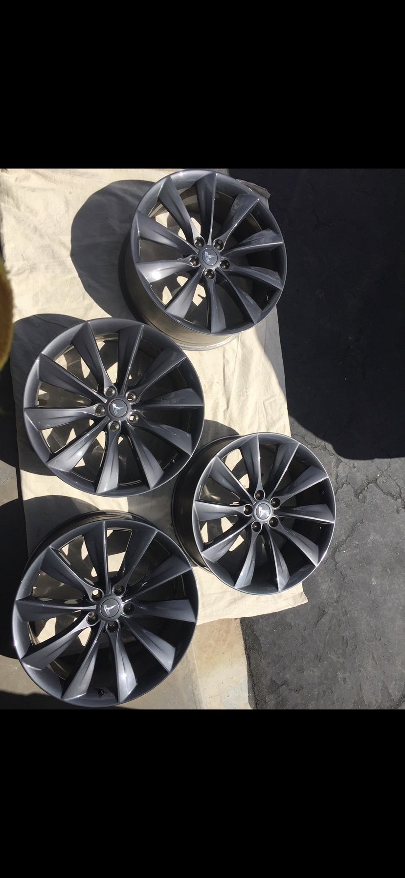 21” Model S Tesla Wheels