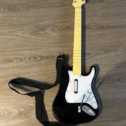 RockBand Harmonix Guitar Hero Fender Stratocaster Model 19091 for Wii -NO DONGLE