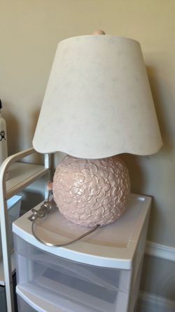Pink Ceramic Floral Table Lamp