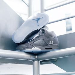Air Jordan 5 Retro Wolf Grey (2026) Sz 7.5 / 8.5 / 9 / 10.5 / 11 / 12 / 14
