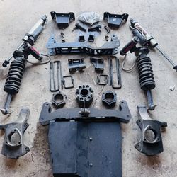 7 In Rough Country Lift Chevy Or GMC