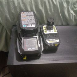2x Ryobi One+ 18v 4aH W/Charger