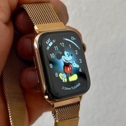 Applewatch Series 4 Stainless steel gold 44mm