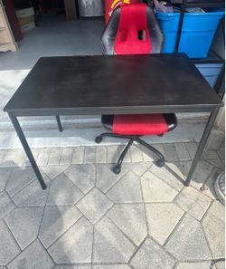 Desk with Gaming Chair