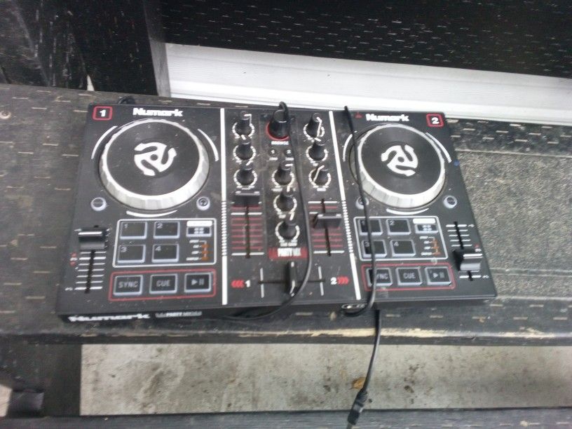 Numark Dj Party Mix