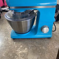 Blue Farberware Stand Mixer for Sale in El Paso, TX - OfferUp