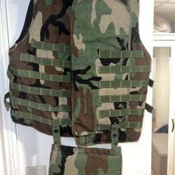 Military Tactical Vest