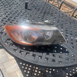 2006-2008 BMW 3 SERIES E90-91 HEADLIGHT RIGHT PASSENGER SIDE OEM (contact info removed)2726