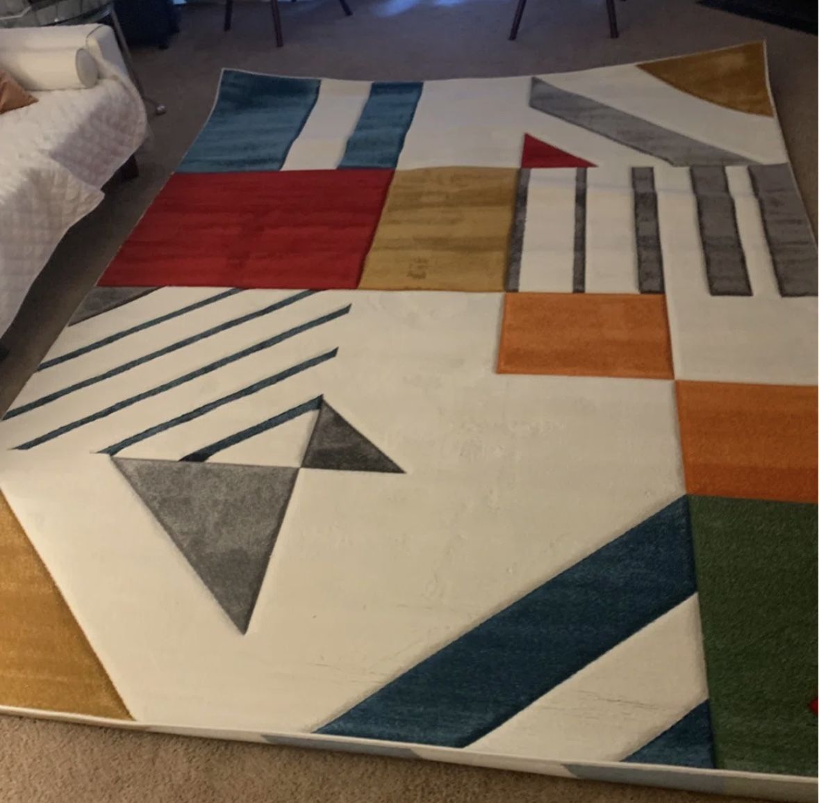 Geometric Rug 5’3 X 7’6