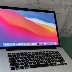 Apple MacBook Pro 15” Retina Intel Core I7 16GB DDR3 Ram 256GB SSD STORAGE $275