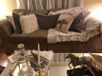 Broyhill Living Room set 7 pieces