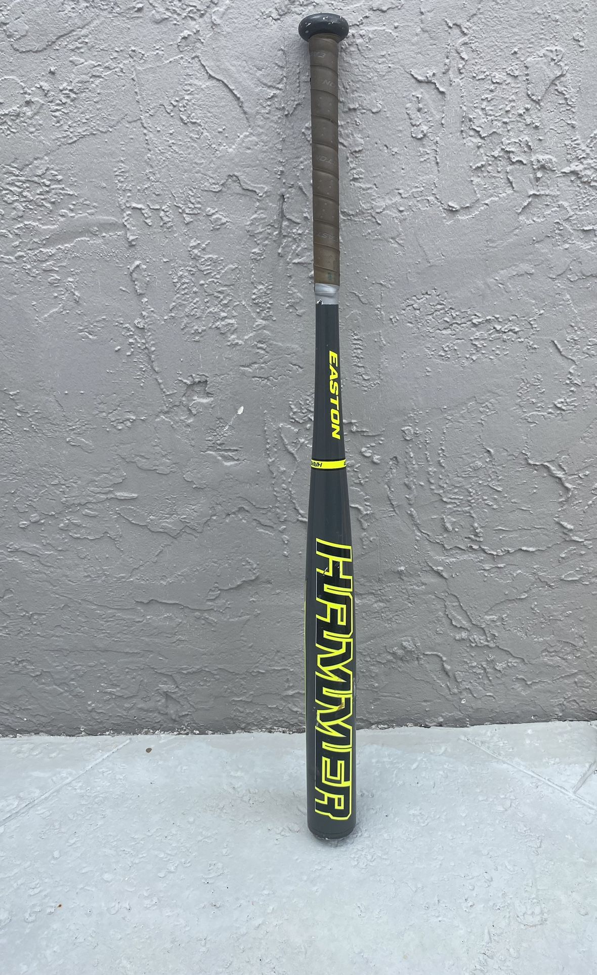 Easton Hammer Softball Bat 34 Inch 28 Oz
