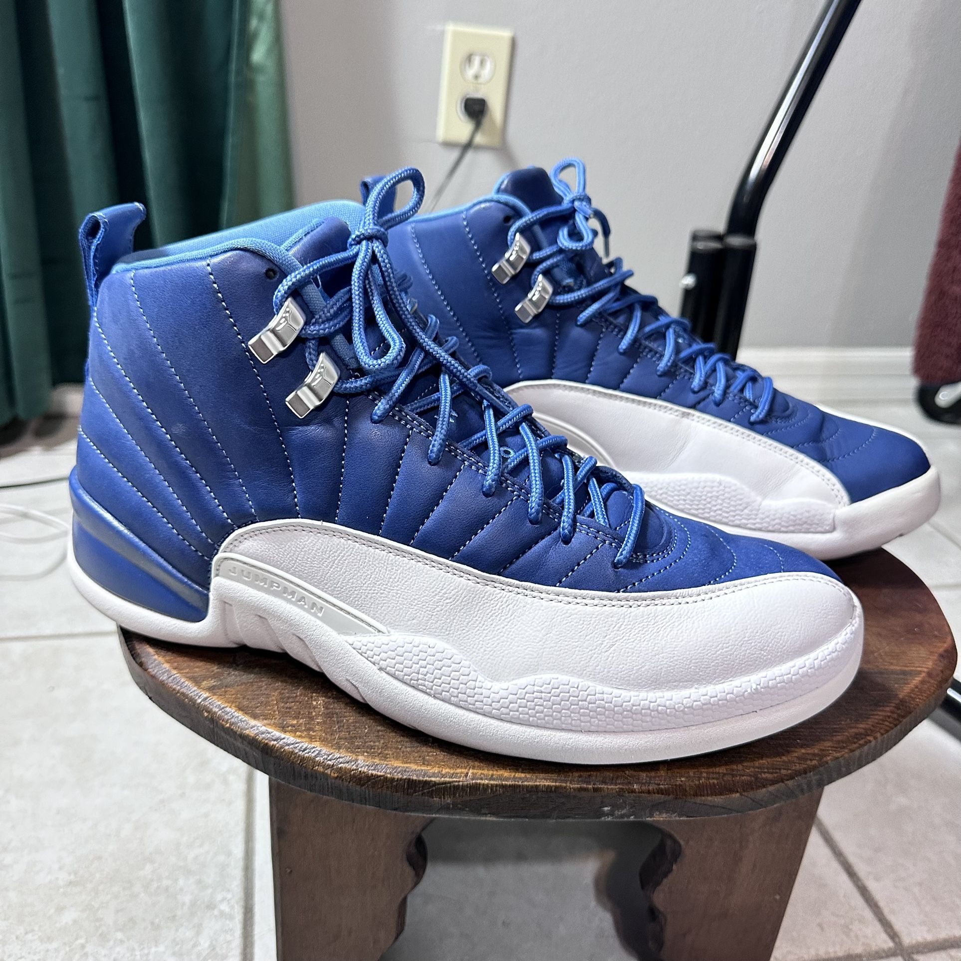 Air Jordan 12 Retro "INDIGO" 2020 - Size 10.5 - 130690 404
