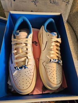 Jordan 1 Travis low sz 9.5 new