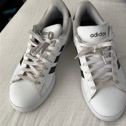 Adidas Grand Court Men’s Size 8