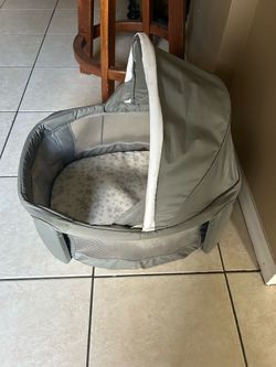 Portable Baby Bassinet with Canopy
