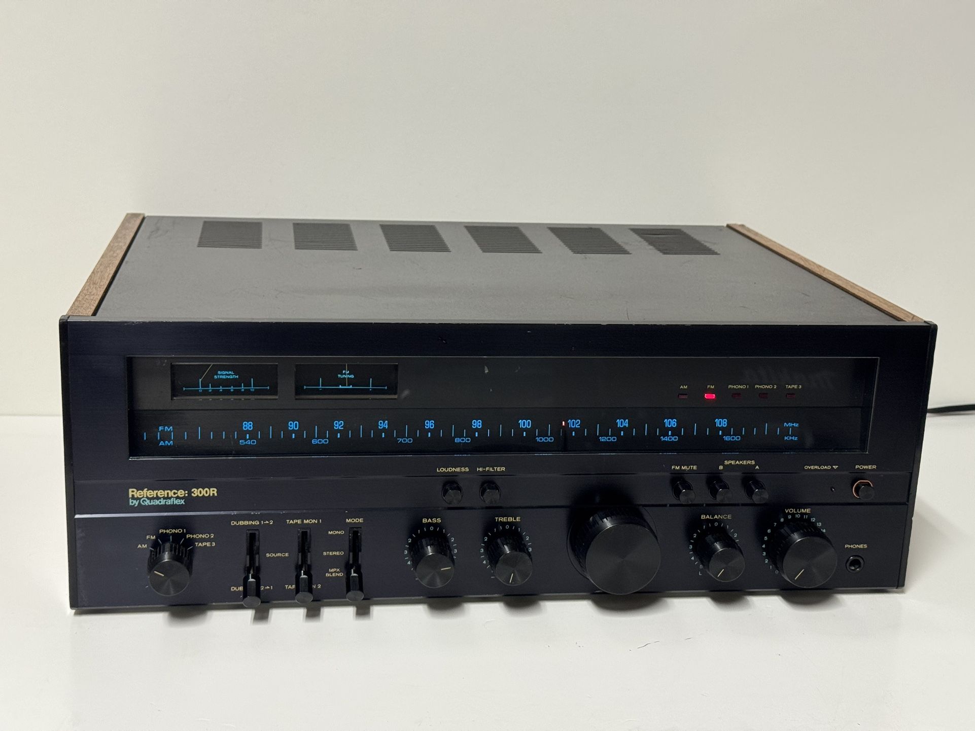 Vintage Quadraflex Reference 300R AM/FM Stereo Receiver 1978 (Pro Serviced)