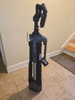 FLEX 4000-Lumen LED Battery-operated and Plug Rechargeable Stand Work