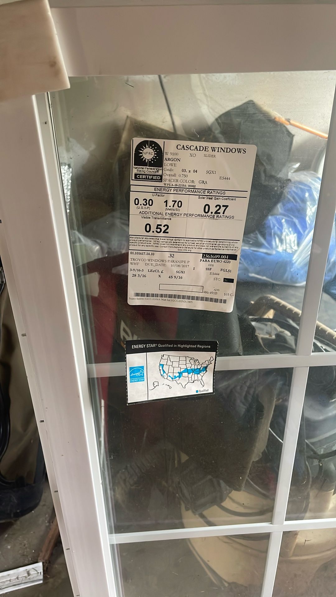 Brand New Window With Grids Energy performance 28 3/6 x  45 9/16