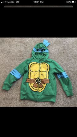 Boys ninja turtle sweater size small