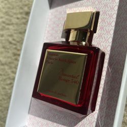 (CHEAP) Authentic Baccarat Rouge 540 Cologne