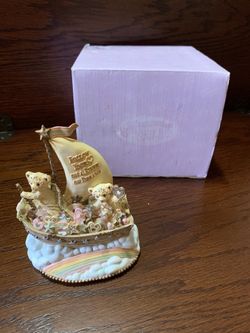 San Francisco Music Box Company Sweet Inspiration Boat Figurine - New in box