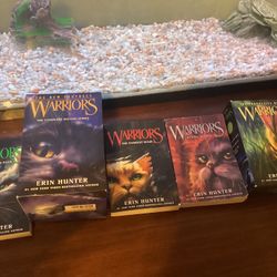 12 Warrior Cat Books 2 First Full Sets
