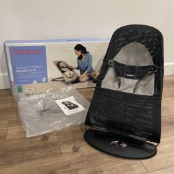 BabyBjorn Bouncer Balance Soft - Mesh Black/Gray **From A Clean Home**