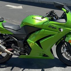 2012 kawasaki ninja 250 