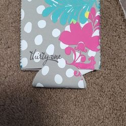 Thirty-One Island Damask Koozie