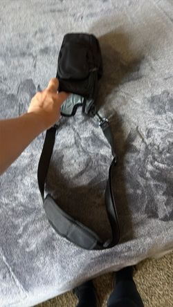 Cross body water bottle bag