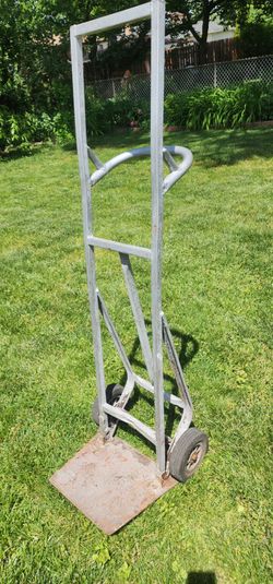 Heavy duty metal dolly