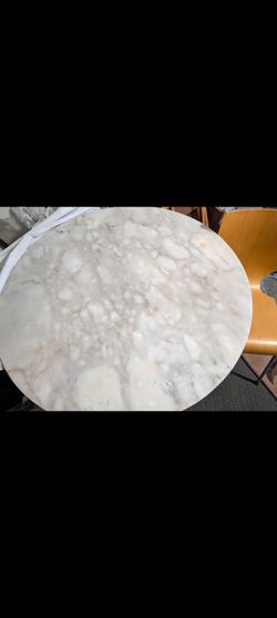 White marble table