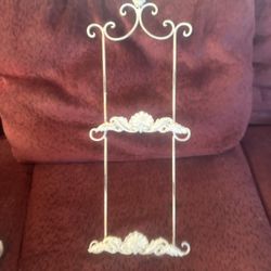 Metal Plate Hanger