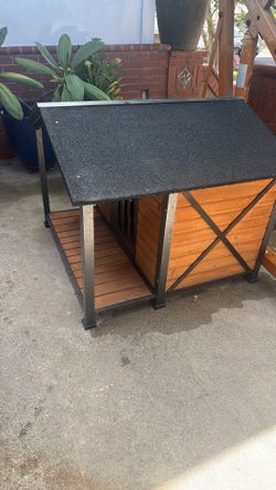 Doghouse