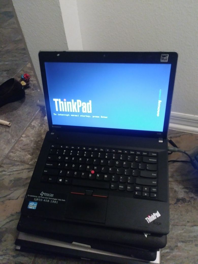 Lot of 9 Dell and Lenovo Laptops 4 Parts 4 Technicians only
