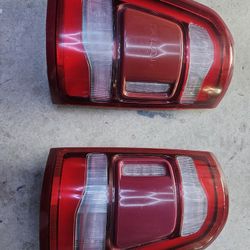 Rear Tail Light 19-23 Ram 1500