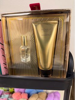 Victoria Secret “Heavenly” Perfume set