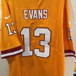 Mike Evans jersey size large new runs little big