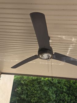 Outdoor ceiling fan