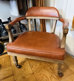 Antique arm chair 