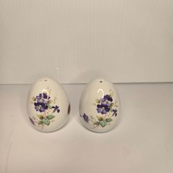 Lefton Made in Japan Ceramic Salt & Pepper Shakers Set of 2 Egg Floral Glossy
