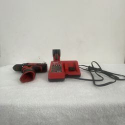 Milwaukee M12 Drill Set 