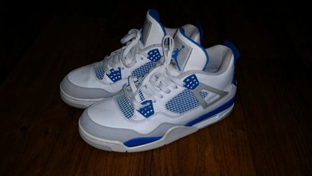 Jordan 4 military blue size 9/12