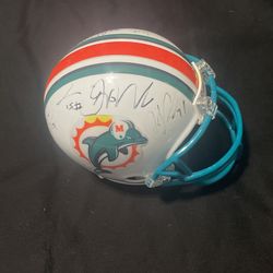 Miami Dolphins Players Signed Helmet 