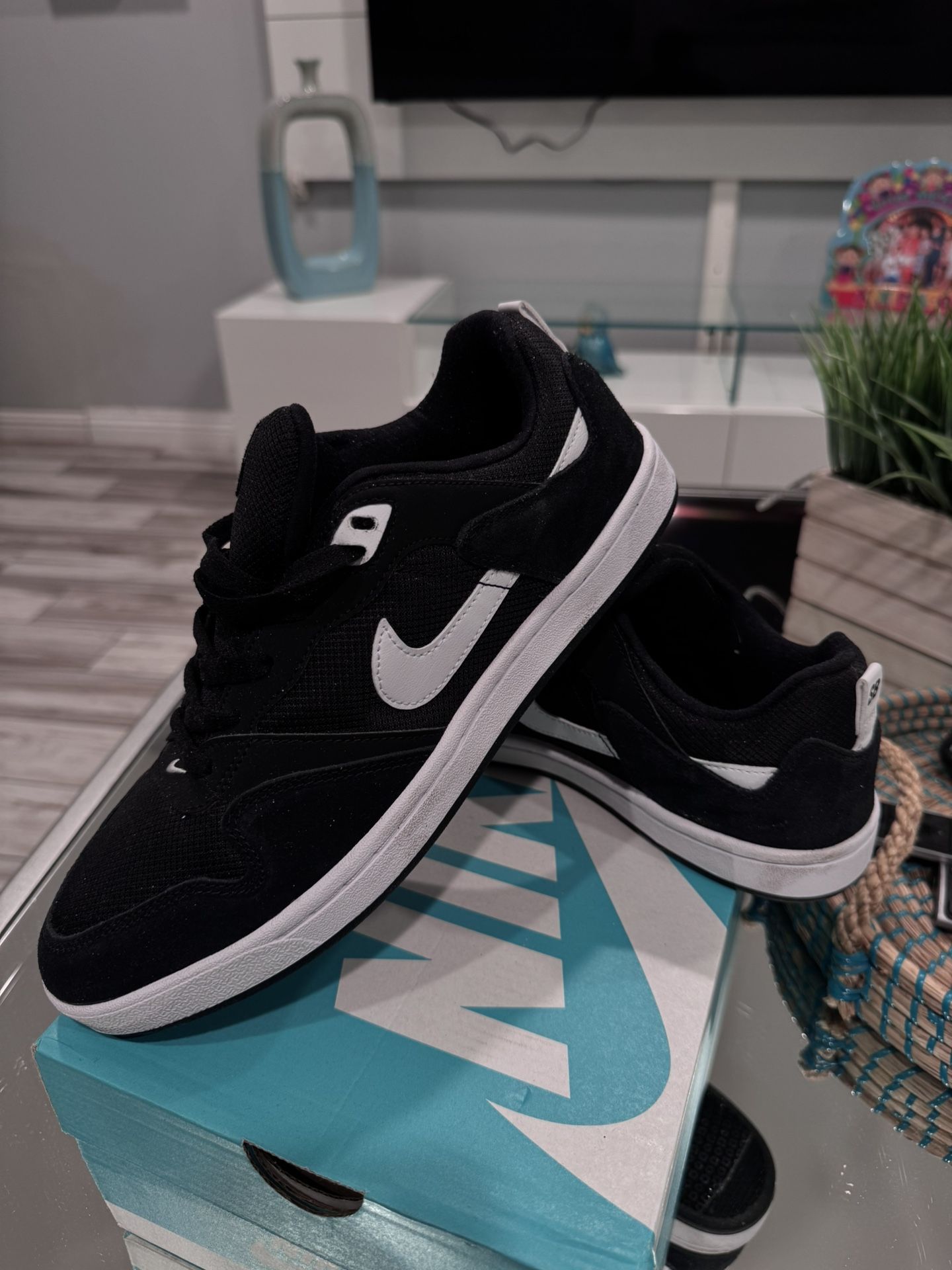 Nike SB Alleyoop Mens US 10