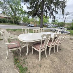 Nice  Dining Room Set With 8 Chairs 